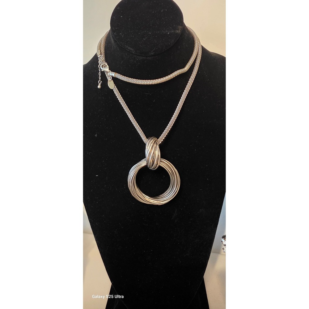 Vintage Necklace Charming Charlie‎ Eternity Knot Pendant Silver-Tone Business 17